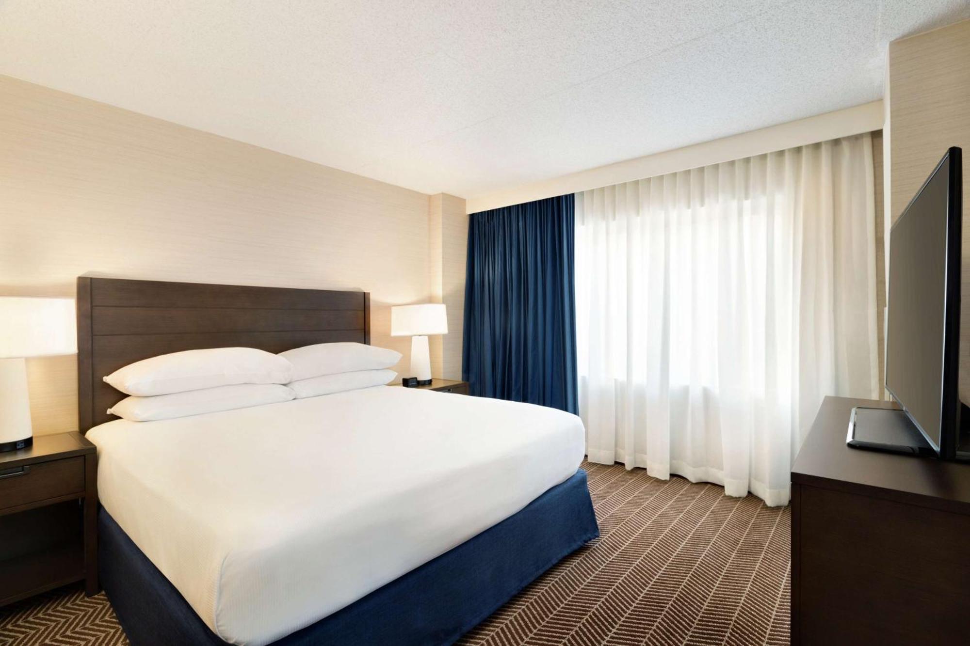 Embassy At Logan Airport Hotel 3*