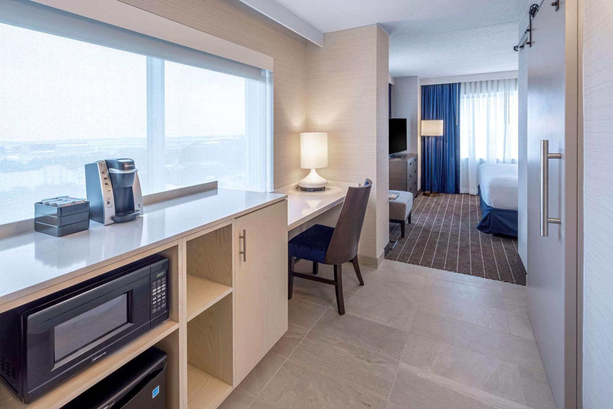 Embassy At Logan Airport Hotel Boston