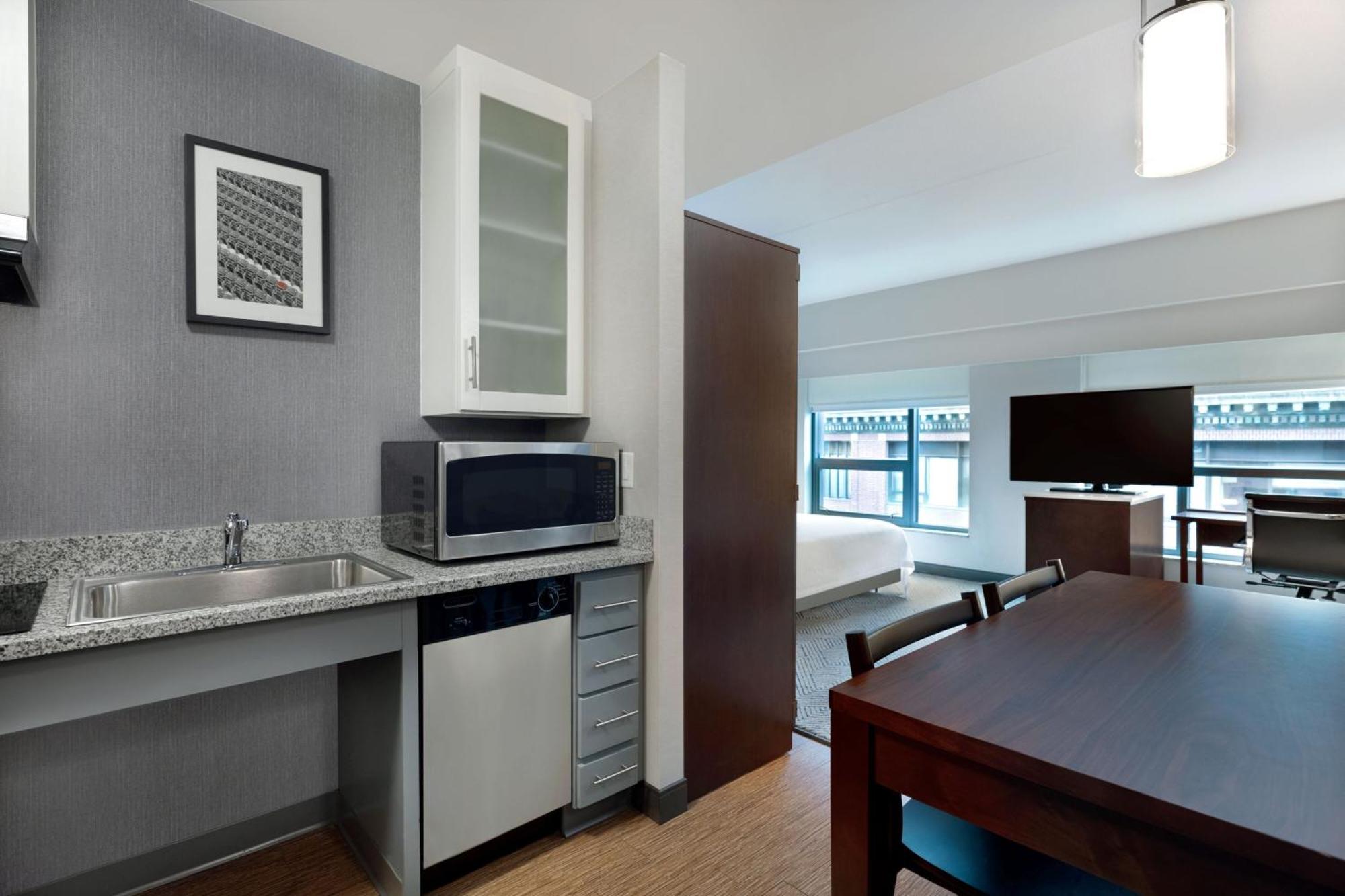 By Marriott Back Bay/fenway Hotel