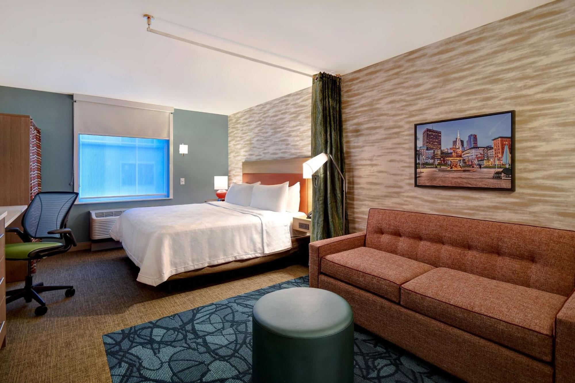 Hotel Home2 By Hilton South Bay 3*