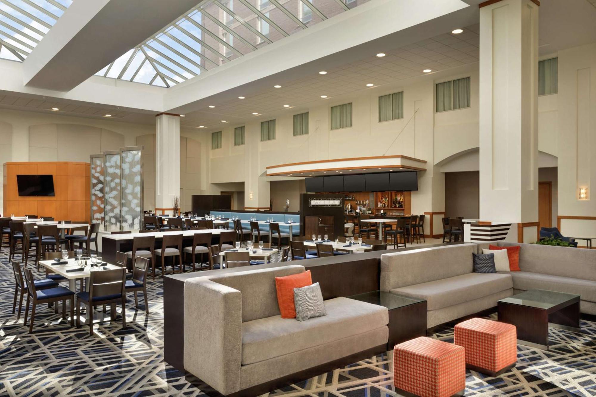 Hotel Embassy At Logan Airport