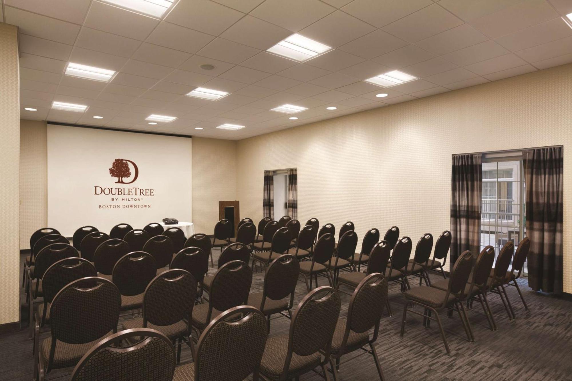 Doubletree By Hilton - Downtown Hotel 3*
