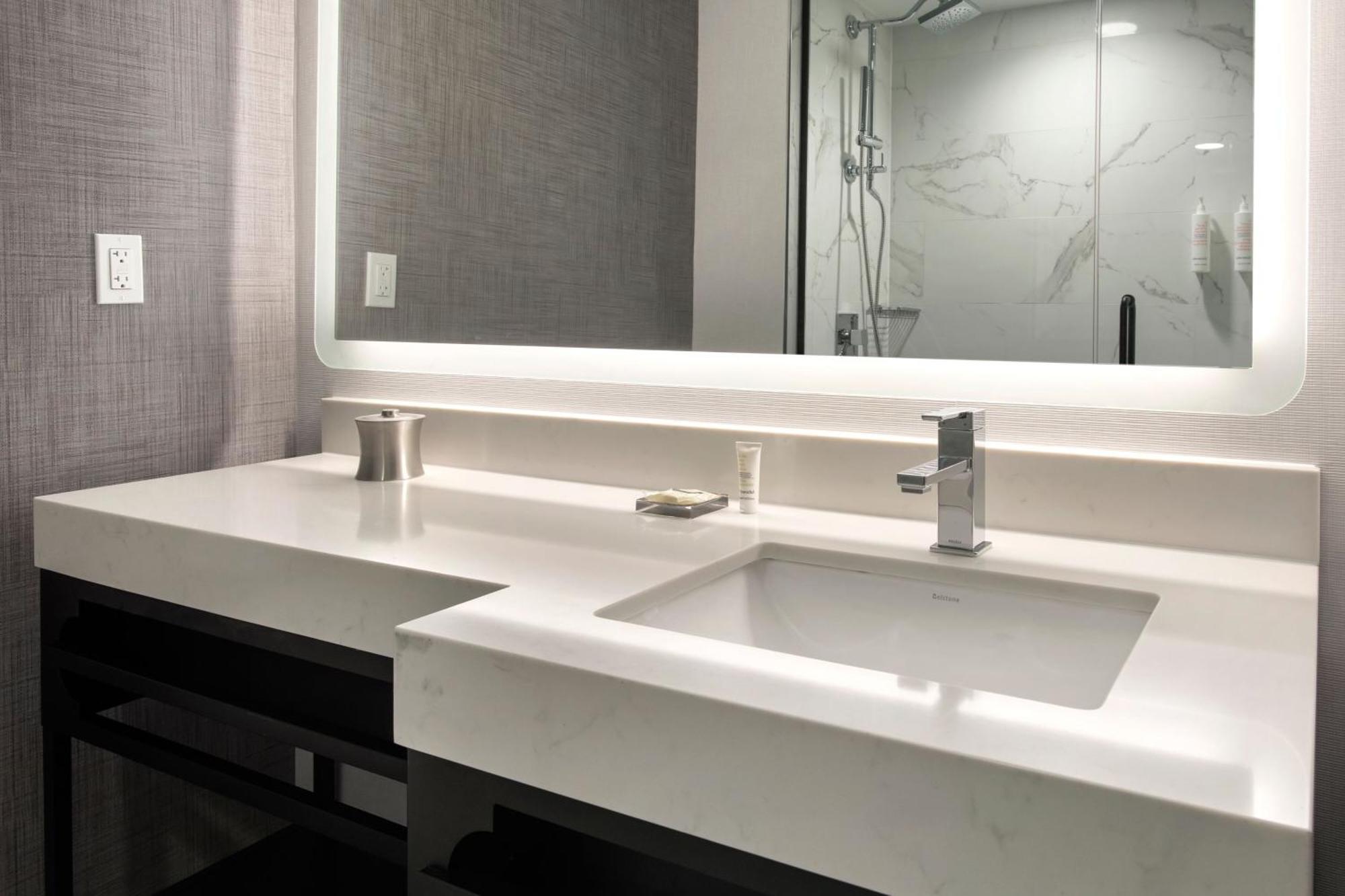 Hotel Marriott Copley Place 4*