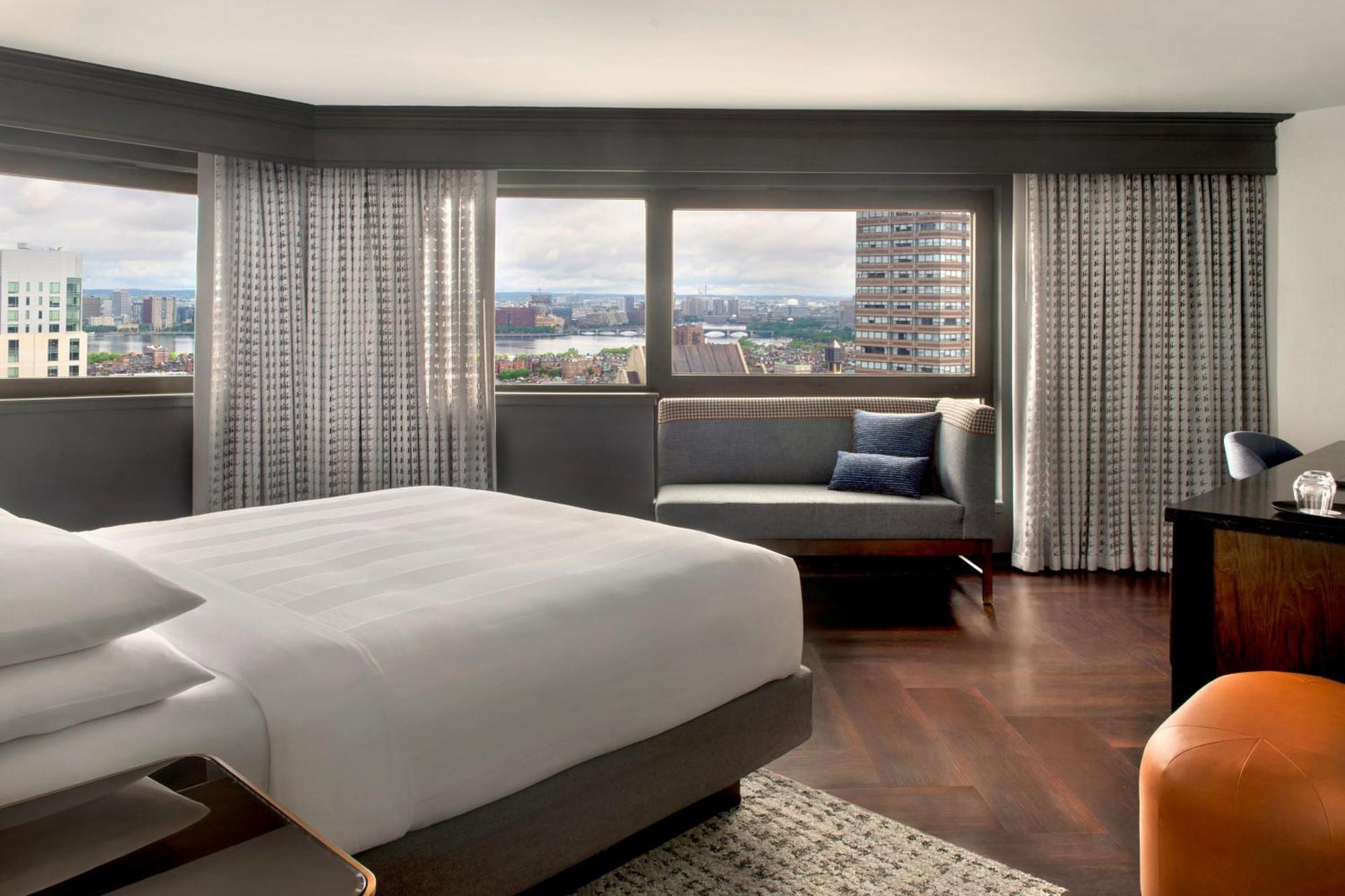 Marriott Copley Place 4*