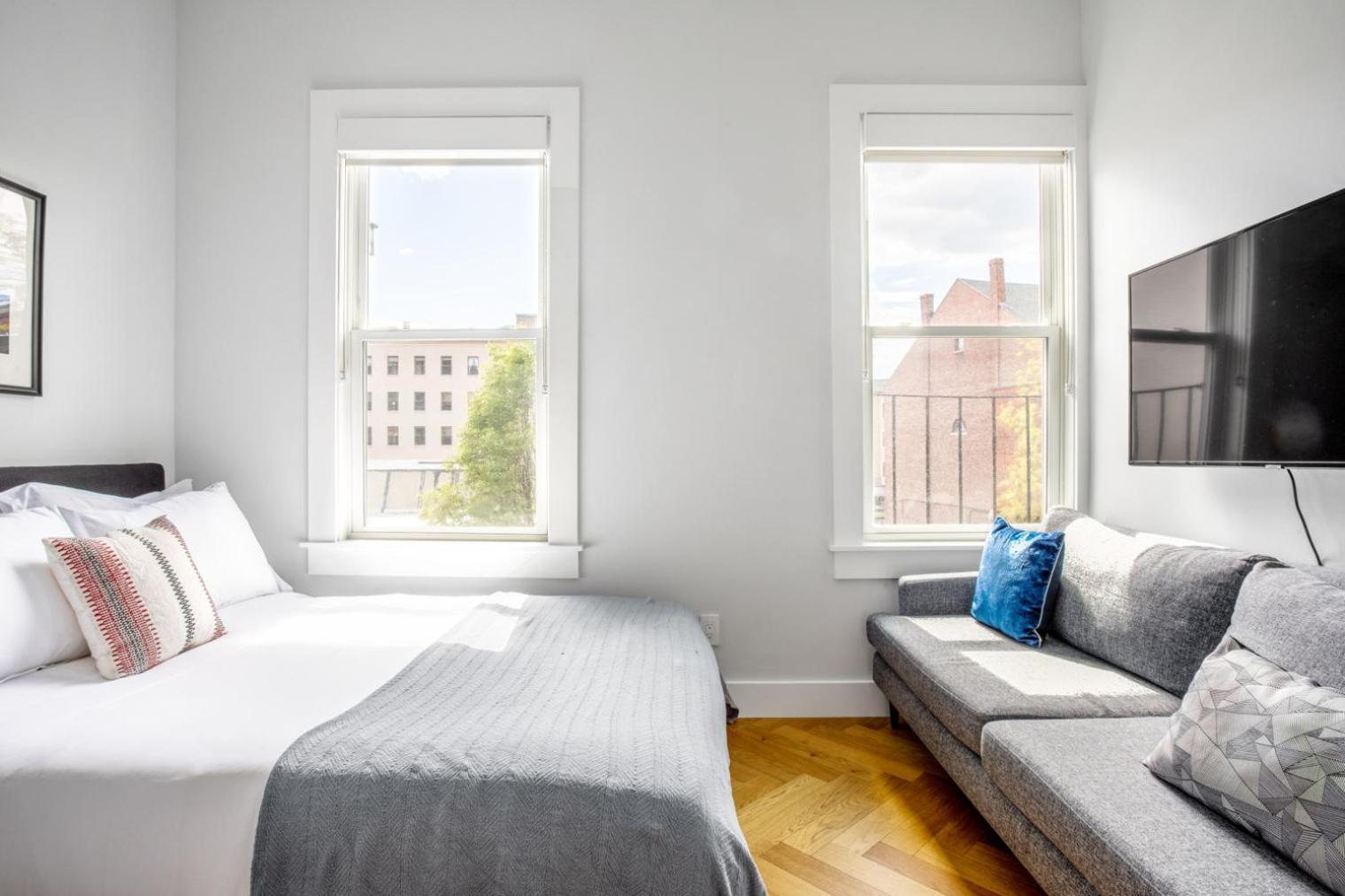 Steps From Northeastern Restaurants Bos-394 Apartment Boston
