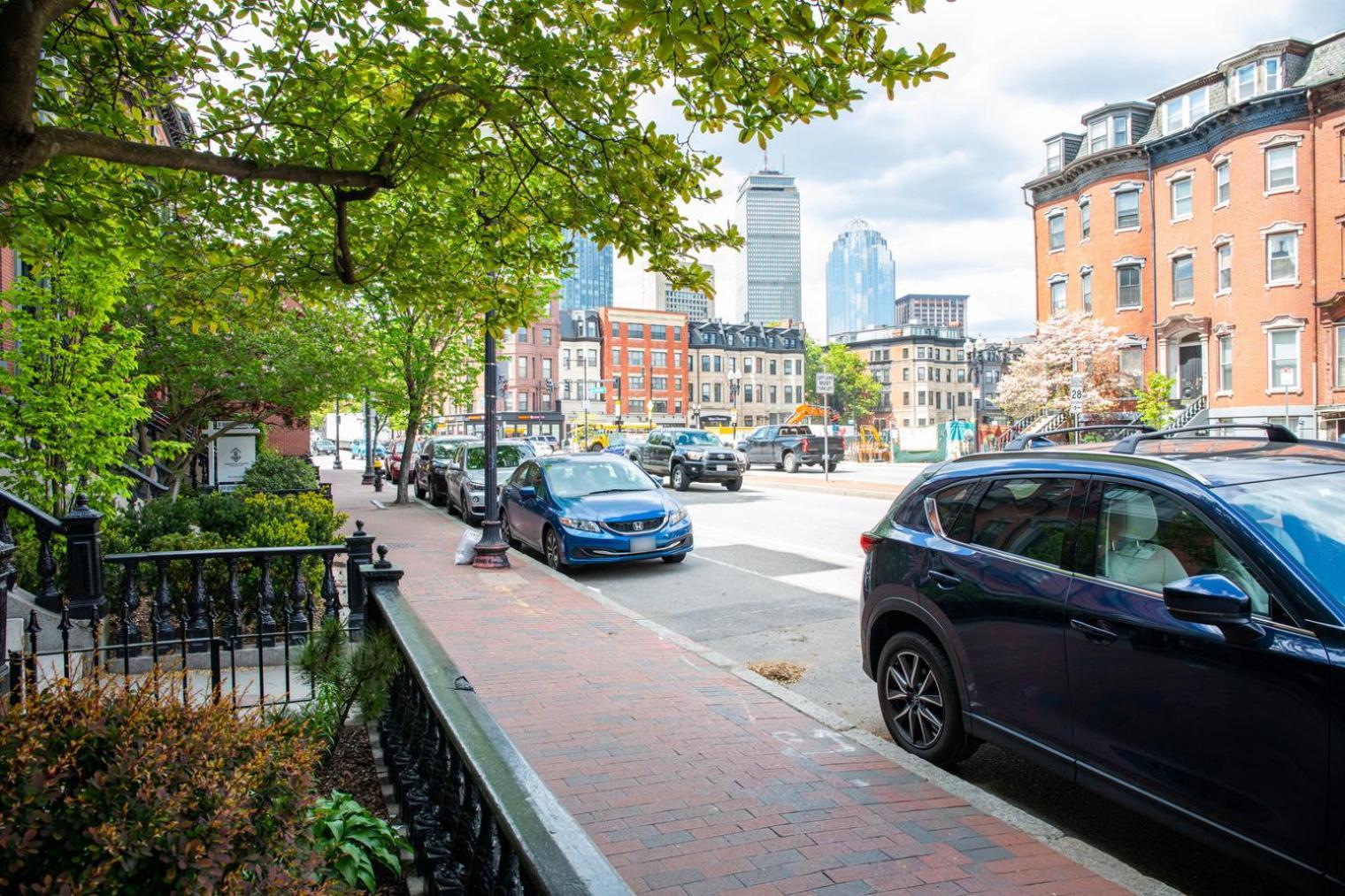 Steps From Northeastern Restaurants Bos-394 Boston