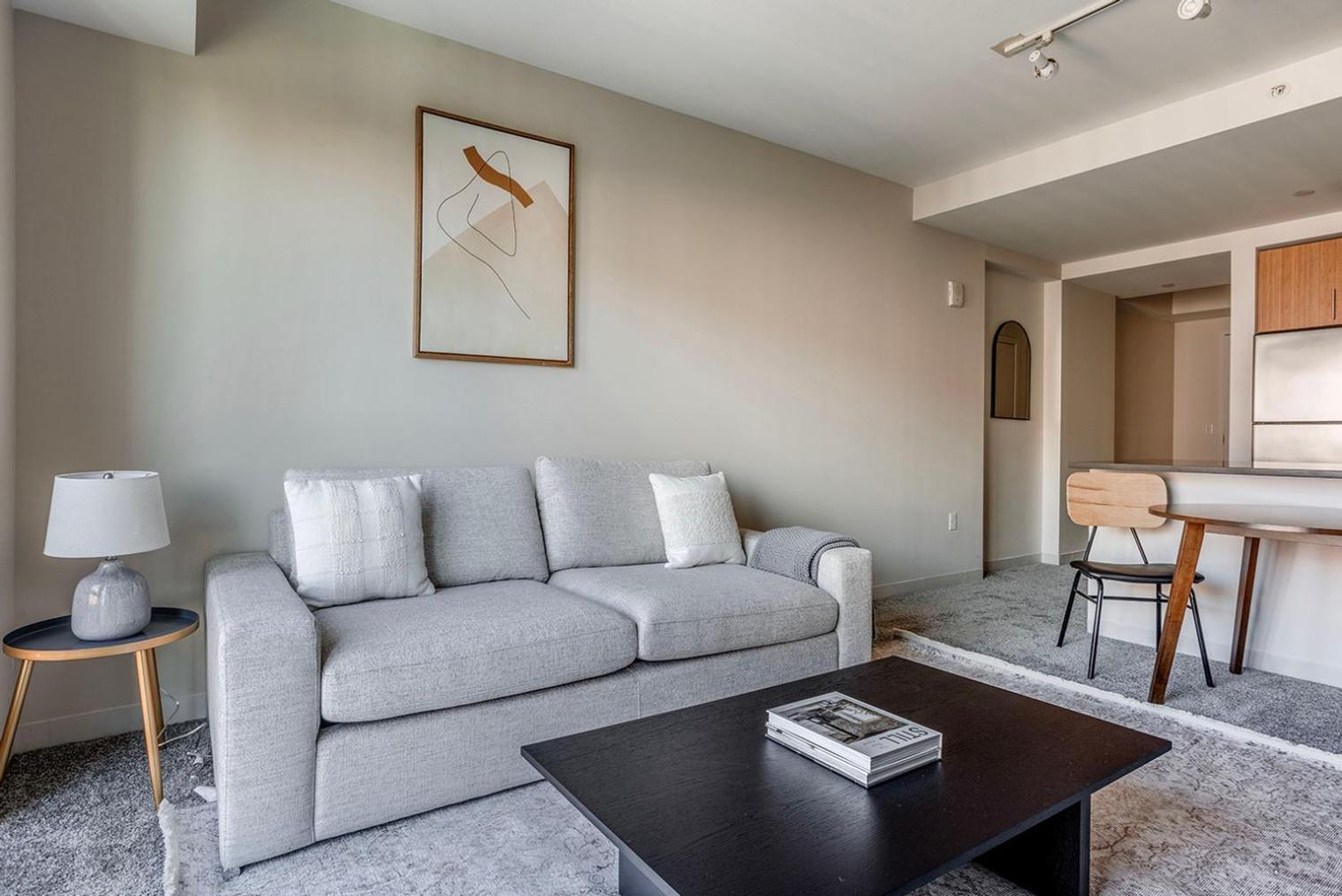 East Cambridge 1br W Gym Wd Near T Stop Bos-959 *