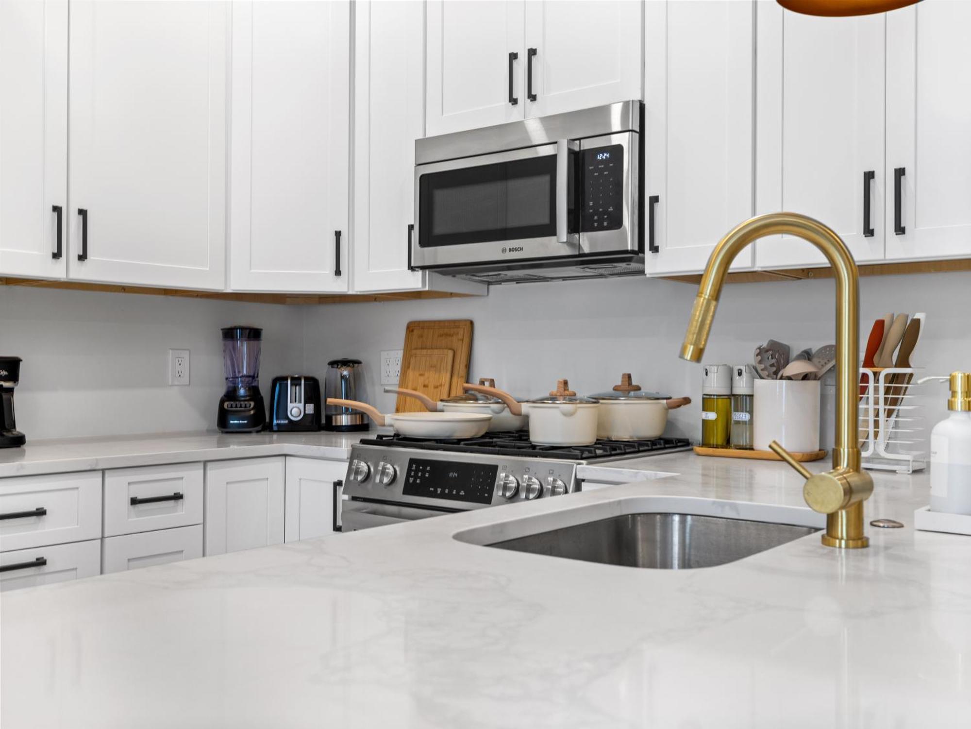 5br 3bath 6beds Apartment