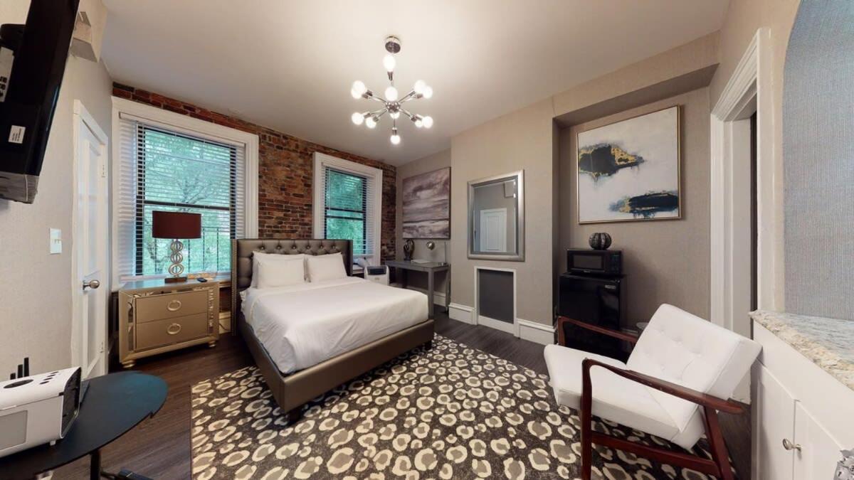 L 3-33 Stylish Private In Boston! * Boston