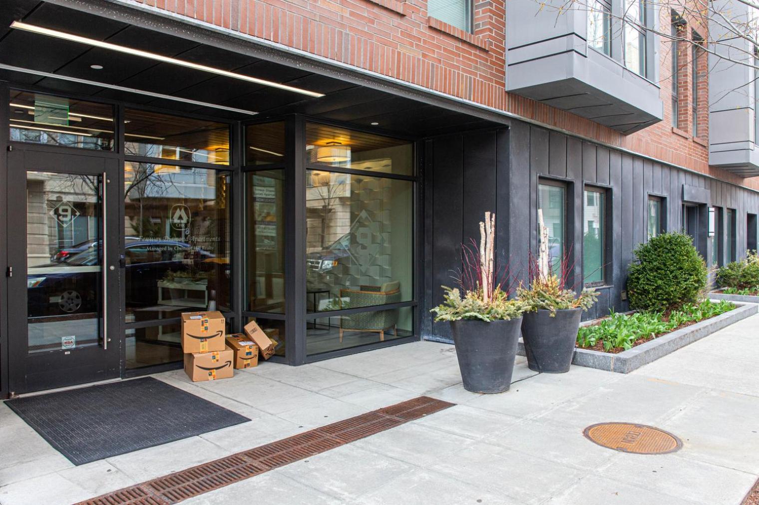 Fenway 1br W Gym Steps From Fenway Park Bos-375 Boston