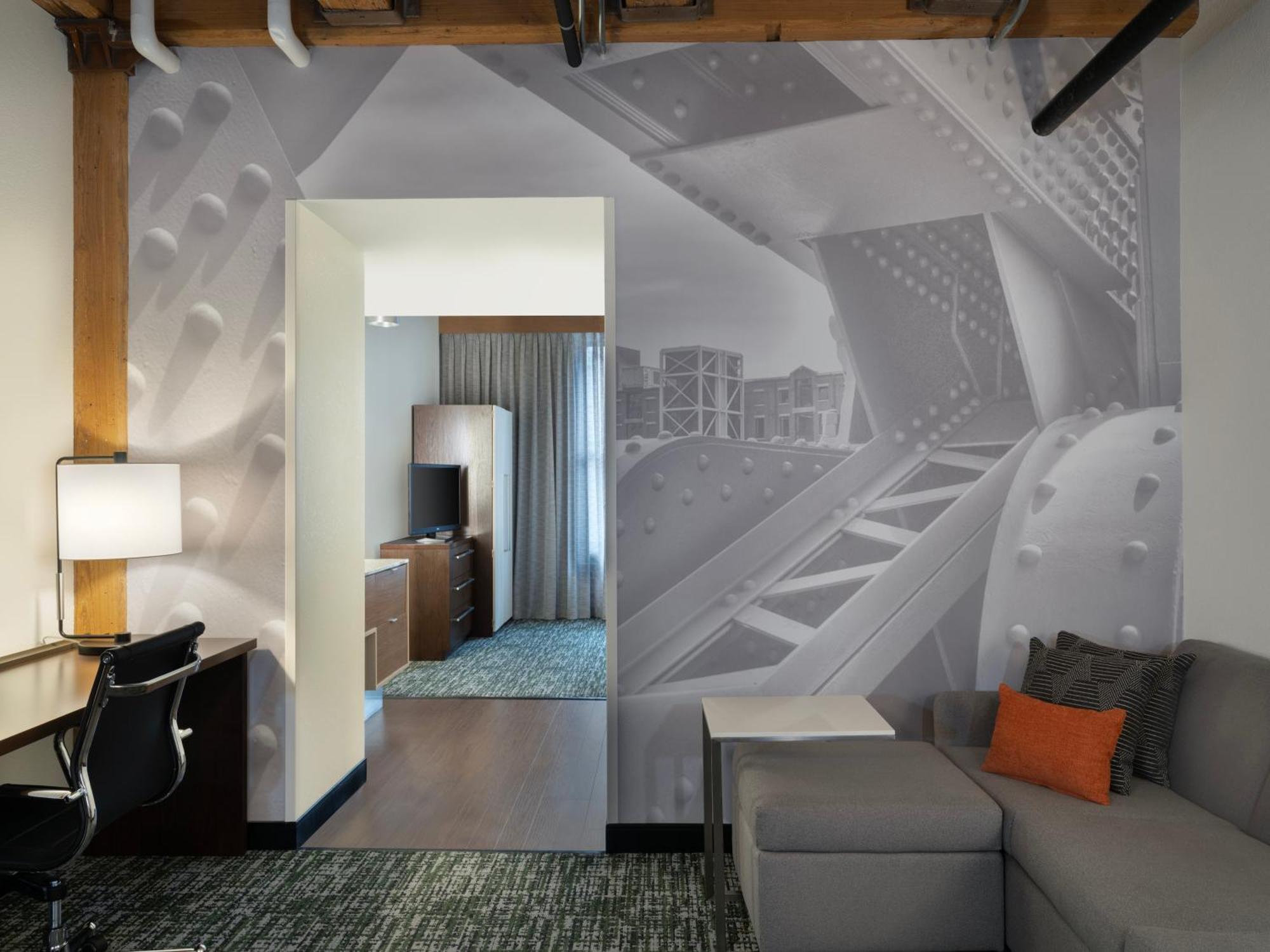 By Marriott Downtown Seaport Hotel Boston