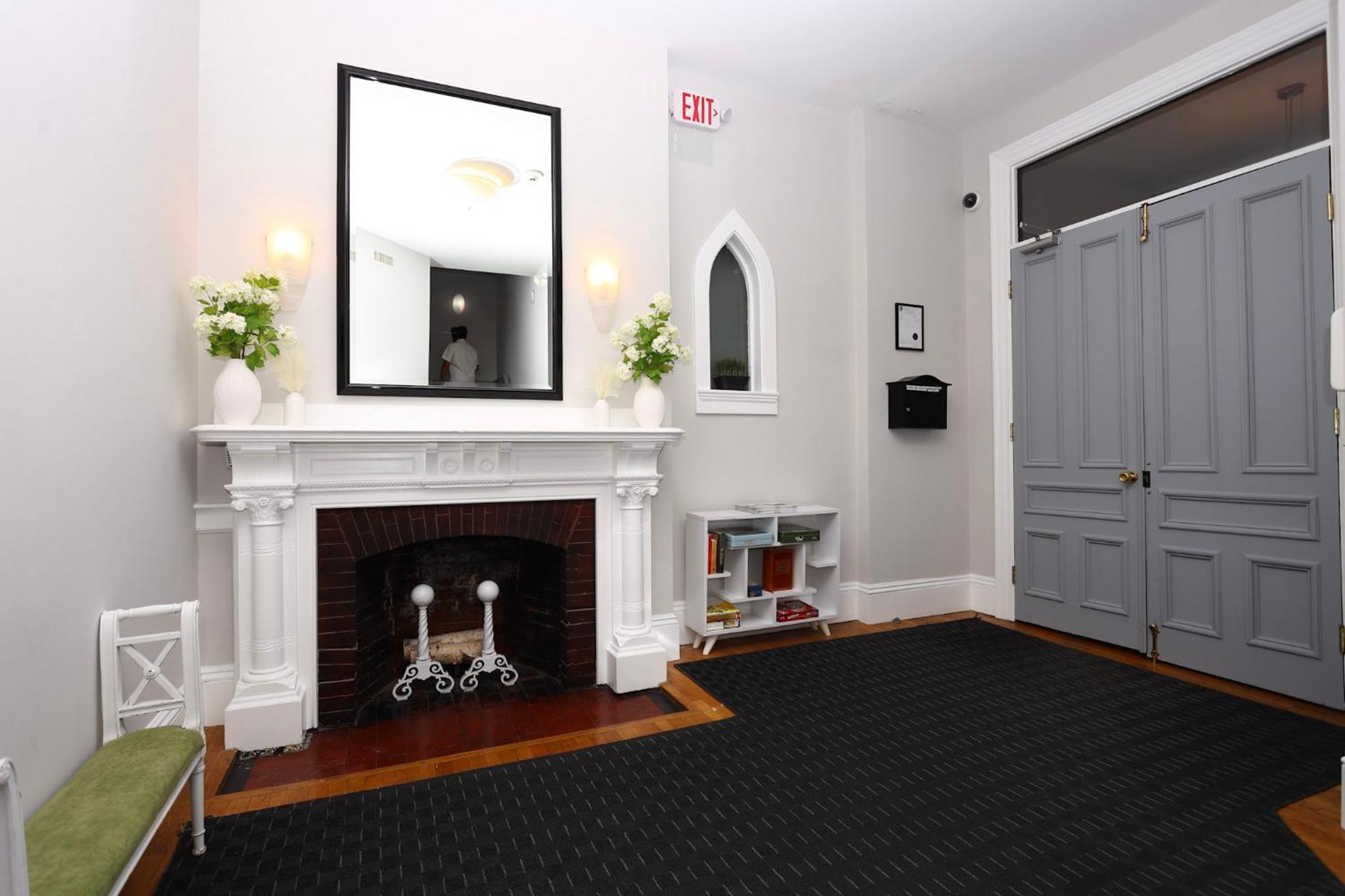 Large Stylish Newbury Street W/ Kitchen Apartamento *