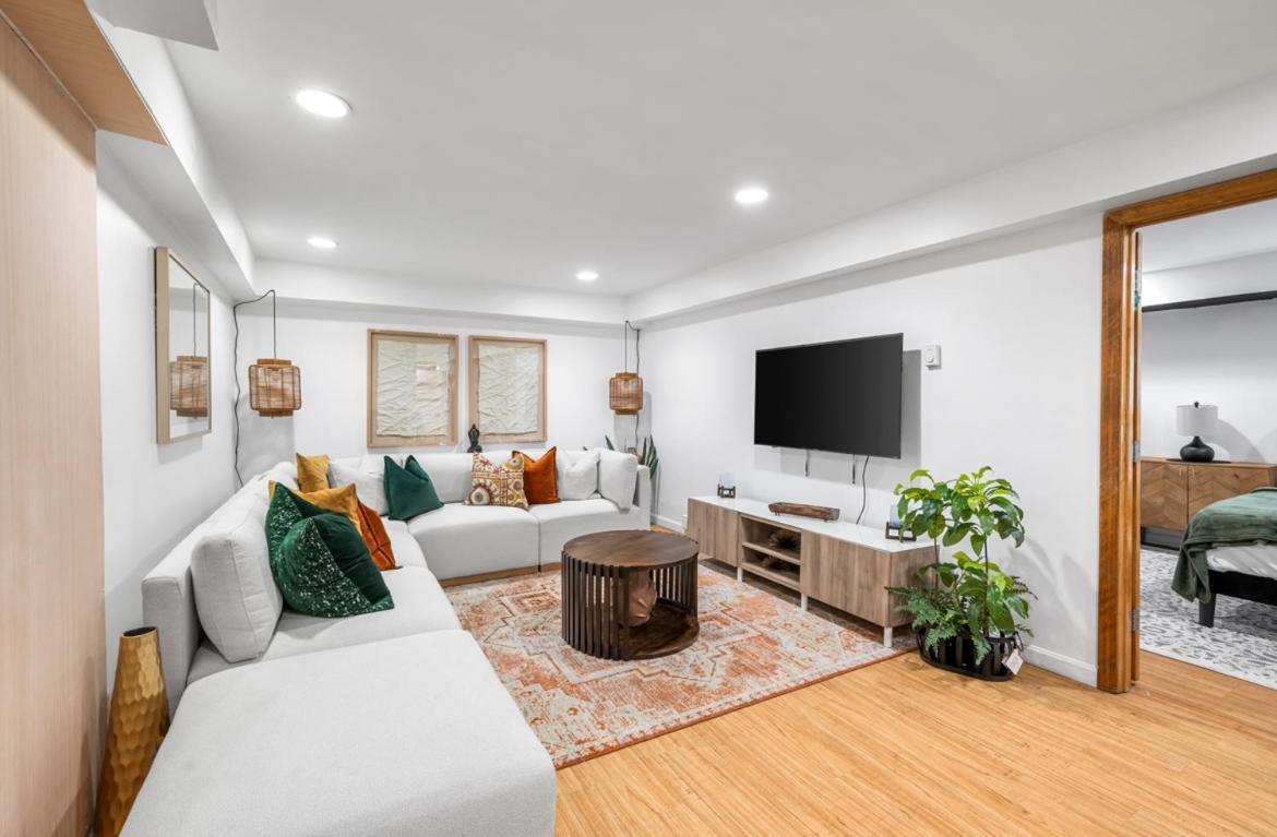 Modern 2 Bed Apt Mins To Fenway 5 Min To Train Apartamento