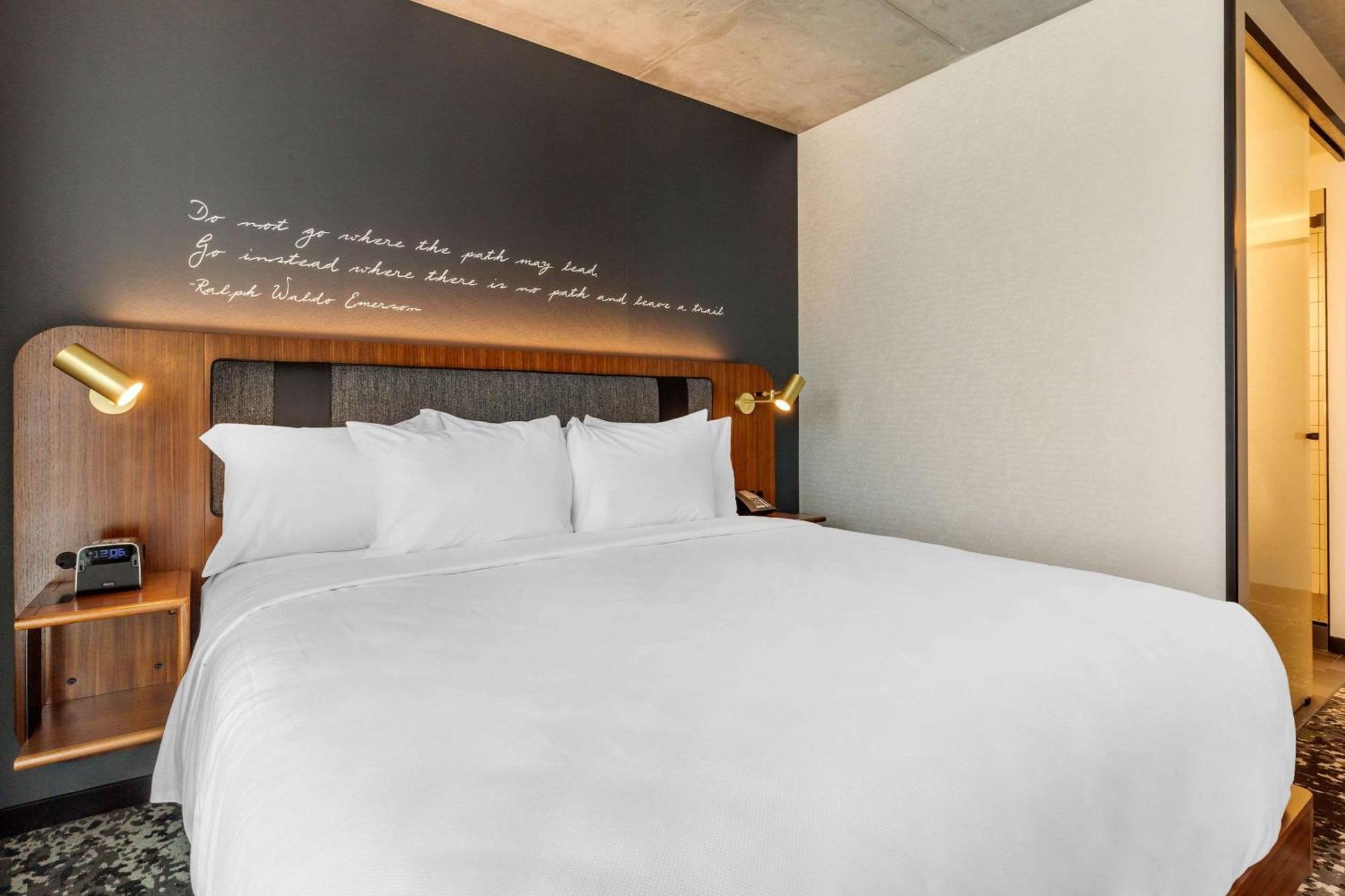 Cambria Downtown - Seaport Hotel 4*