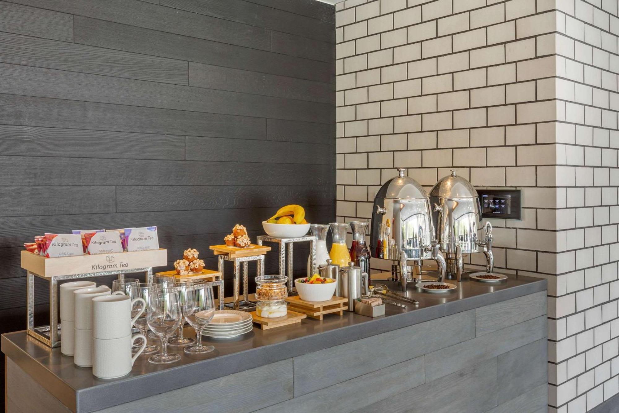 Hotel Cambria Downtown - Seaport 4*