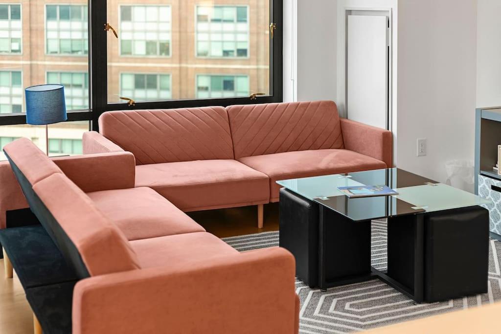 Chic 2br 2ba Retreat In The Heart Of Fenway Park Apartment *
