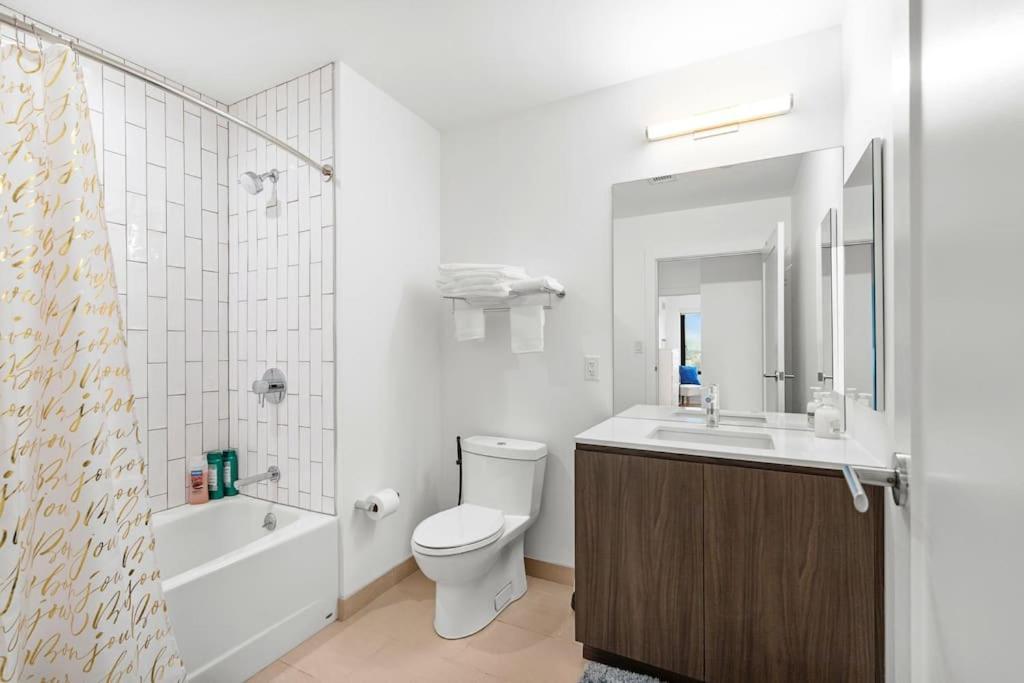Chic 2br 2ba Retreat In The Heart Of Fenway Park * Boston