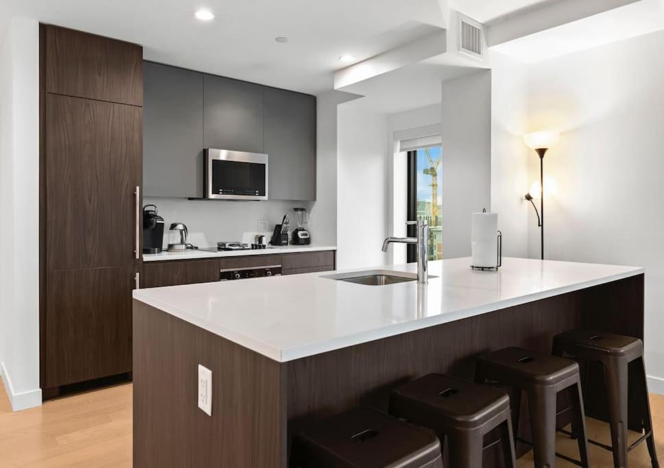 Chic 2br 2ba Retreat In The Heart Of Fenway Park