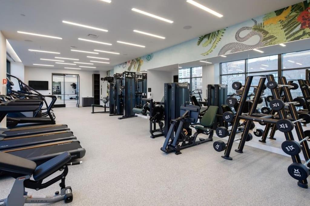 Chic 2br 2ba Retreat In The Heart Of Fenway Park *