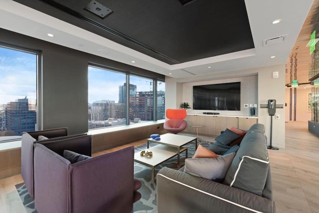 Chic 2br 2ba Retreat In The Heart Of Fenway Park Apartment Boston