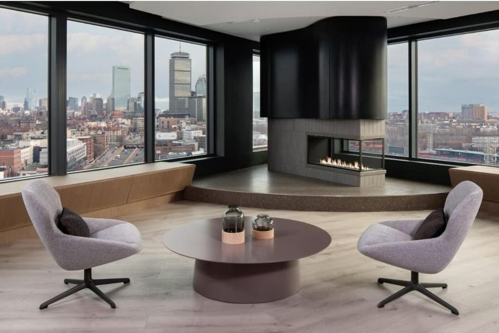 Apartment Chic 2br 2ba Retreat In The Heart Of Fenway Park