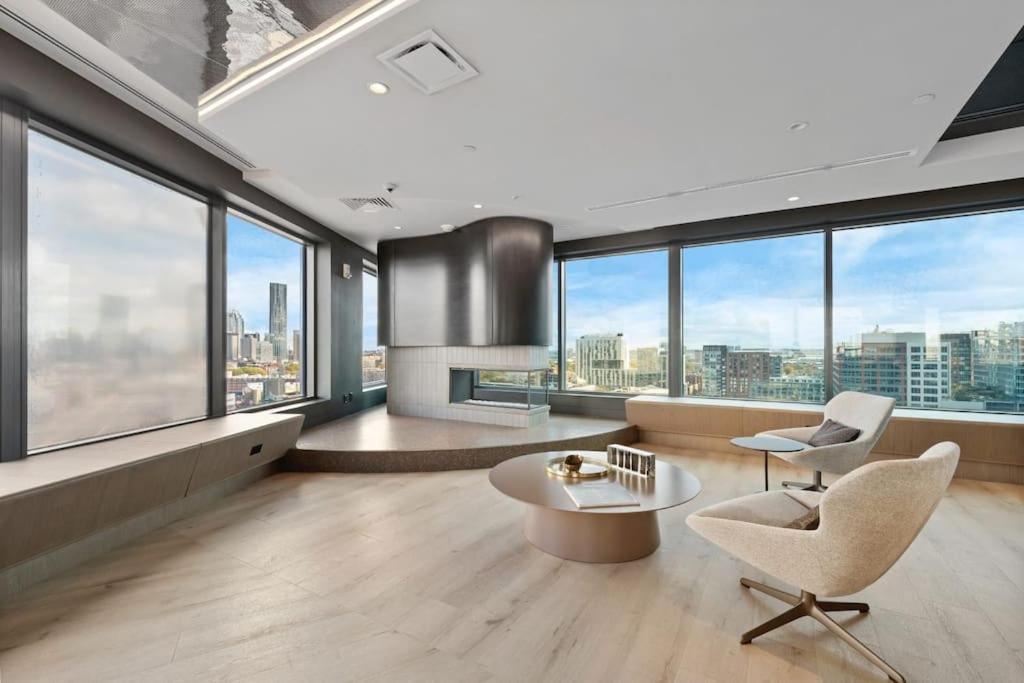 Chic 2br 2ba Retreat In The Heart Of Fenway Park Boston