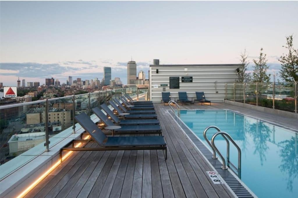 Chic 2br 2ba Retreat In The Heart Of Fenway Park Apartment