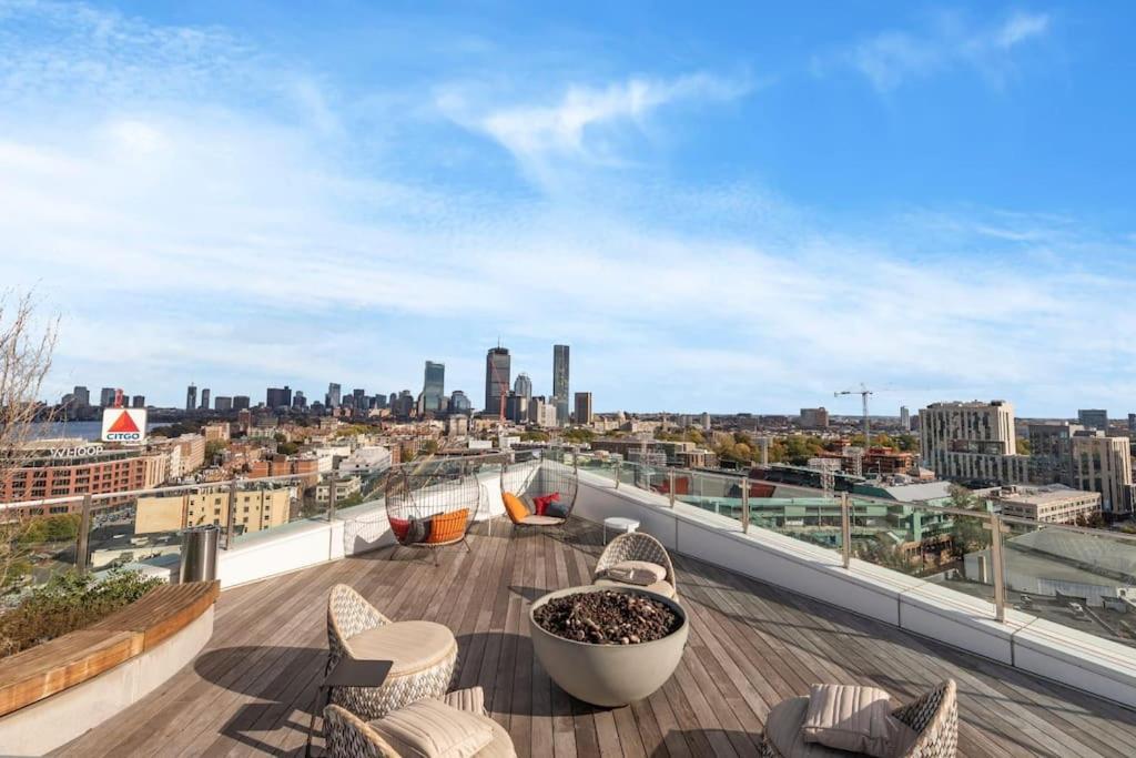 Apartment Chic 2br 2ba Retreat In The Heart Of Fenway Park