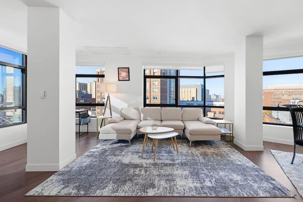 Apartment Fancy 2br 2ba Fenway