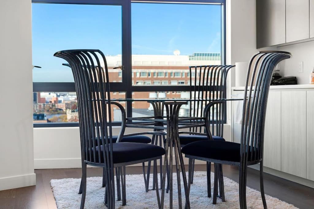 Apartment Fancy 2br 2ba Fenway Boston
