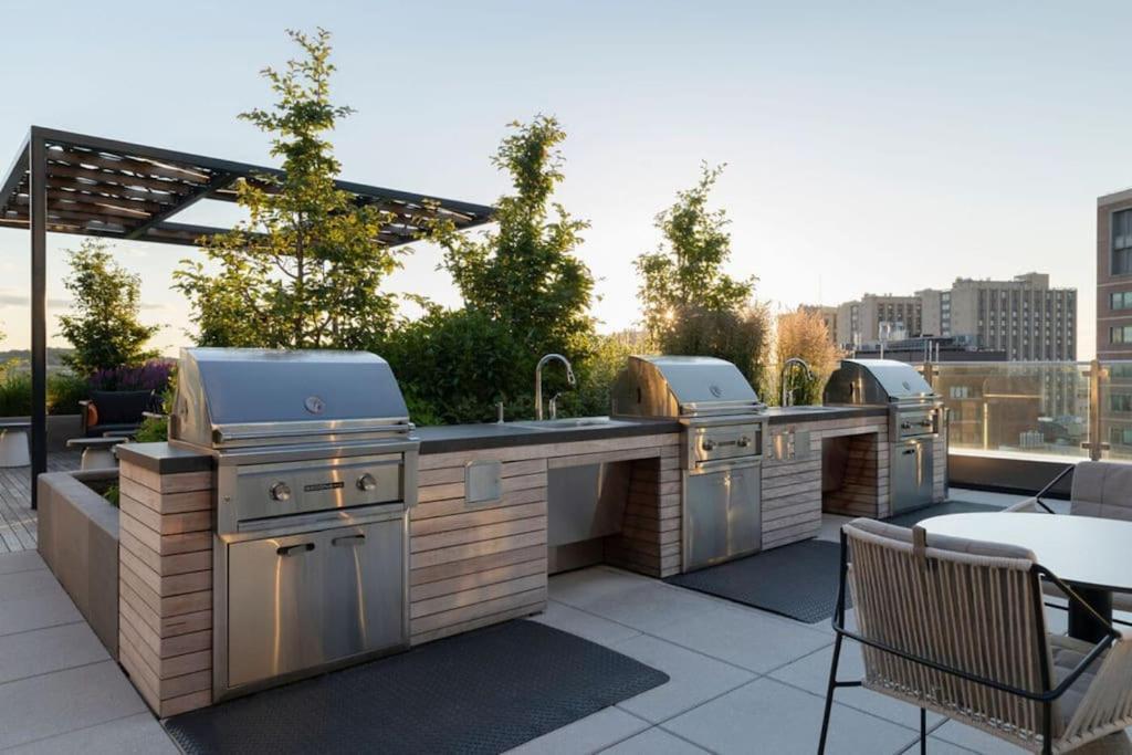 Fancy 2br 2ba Fenway *