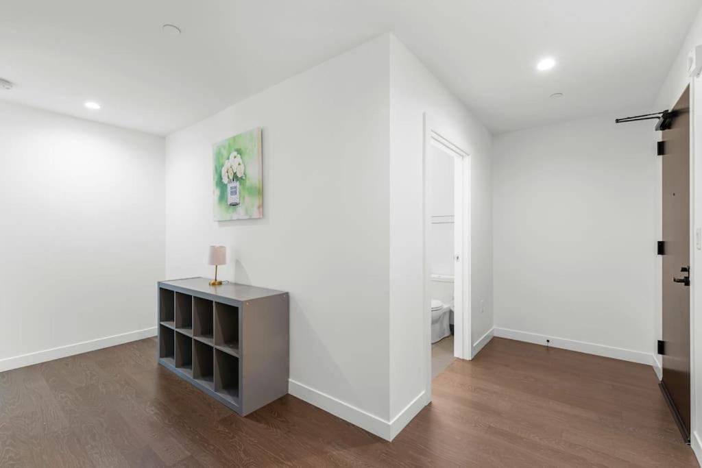 Fancy 2br 2ba Fenway Apartment Boston