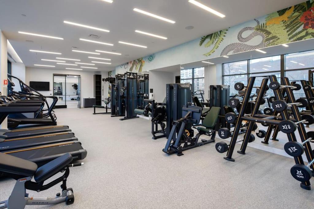 Fancy 2br 2ba Fenway