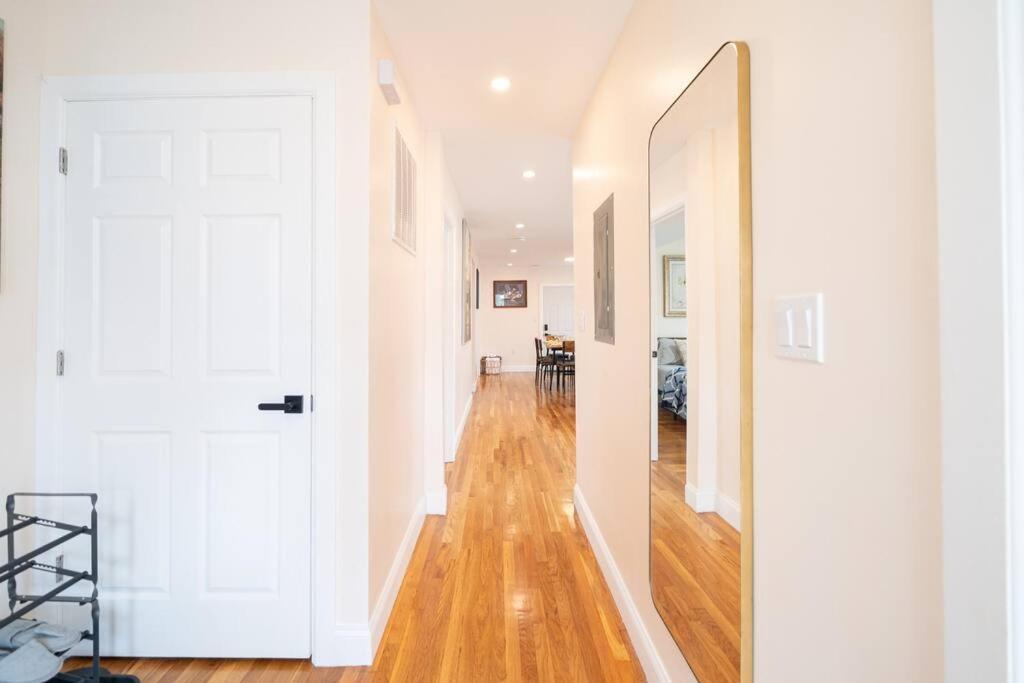 30-3 New! Heart Of Boston - Modern Cozy Apartment *