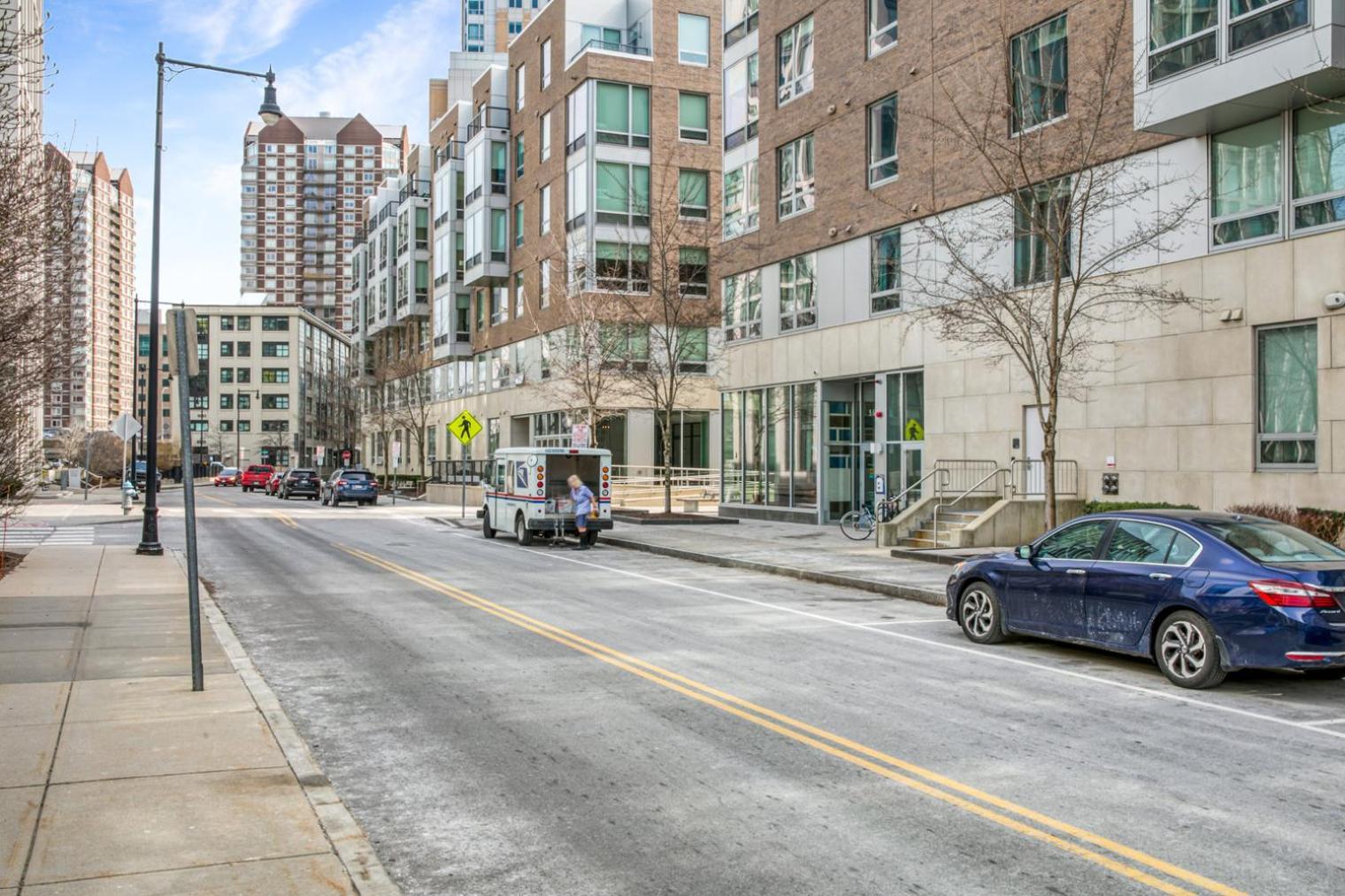 E Cambridge W Gym Wd Nr Lechmere T Bos-633 Boston