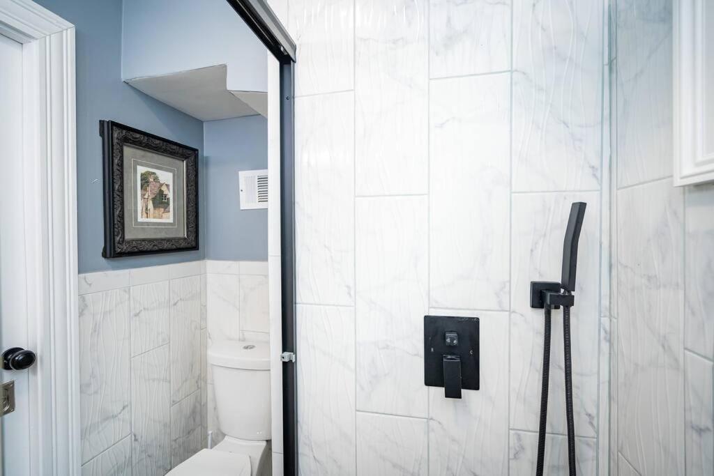 Apartment 14a-elegant, Newly Renovated In Boston