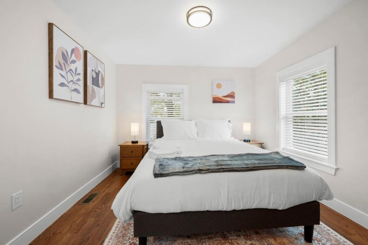 Luxe 3bd 2ba Close To Downtown W Free Parking Holiday home *