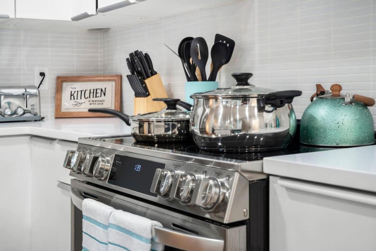 Holiday home Luxe 3bd 2ba Close To Downtown W Free Parking Boston