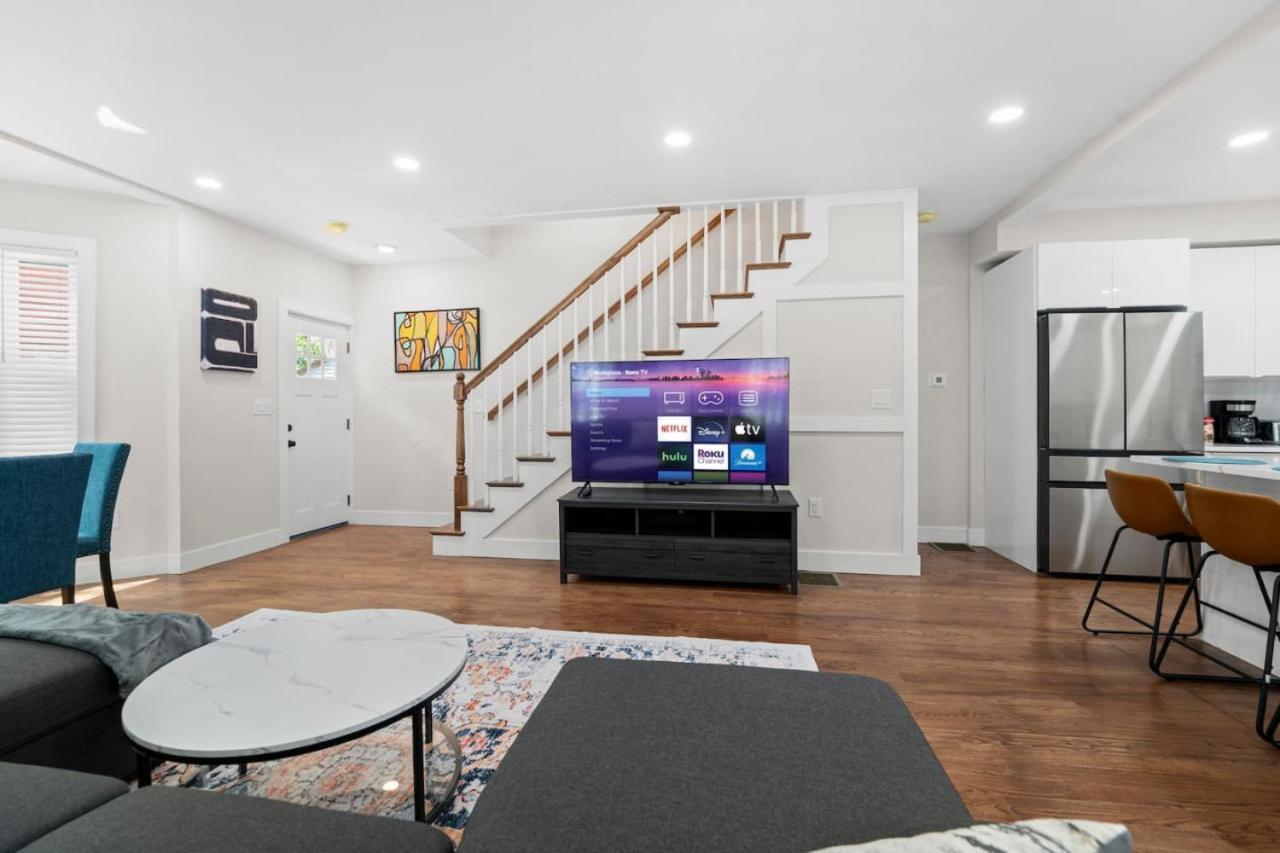 Luxe 3bd 2ba Close To Downtown W Free Parking *
