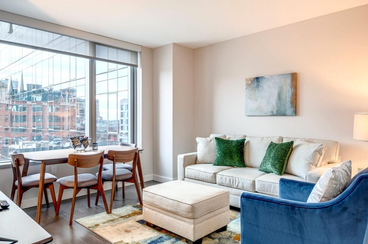 Luxury In The Heart Of Seaport - Ben-605