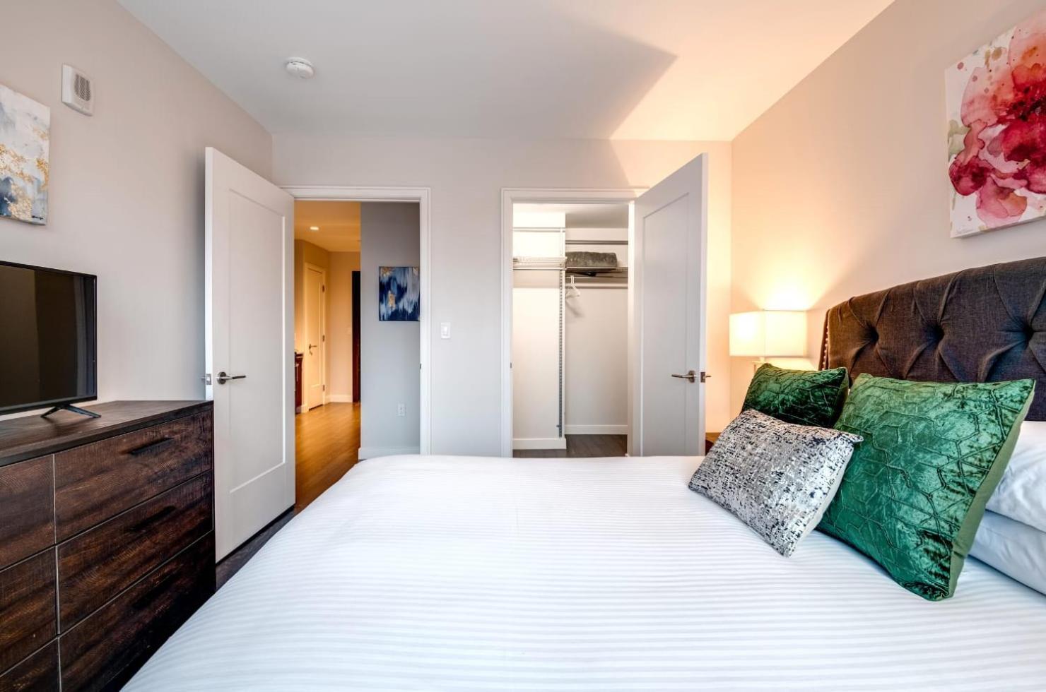 Luxury In The Heart Of Seaport - Ben-605 *
