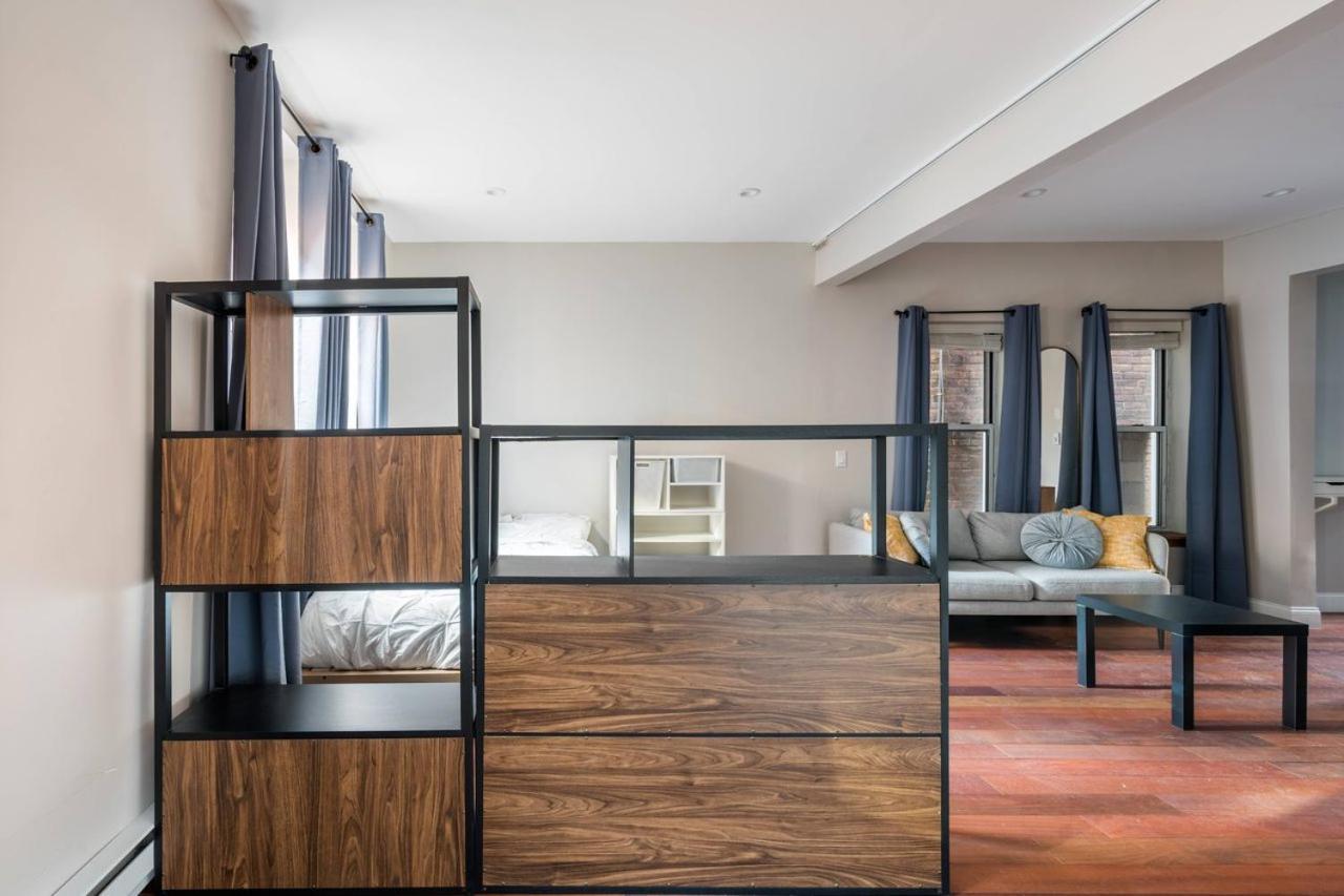Functional 970 Apartment *