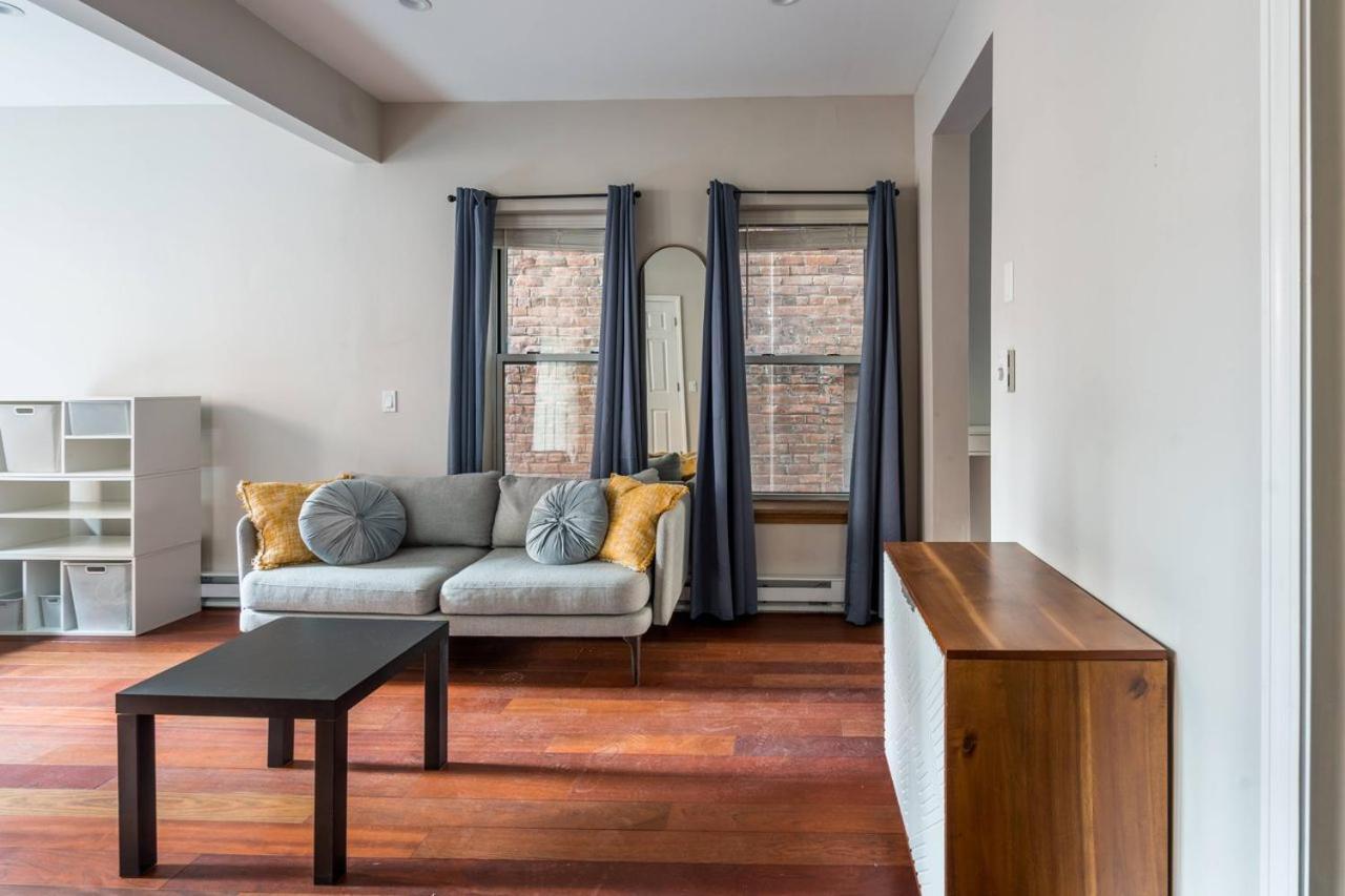 Apartment Functional 970