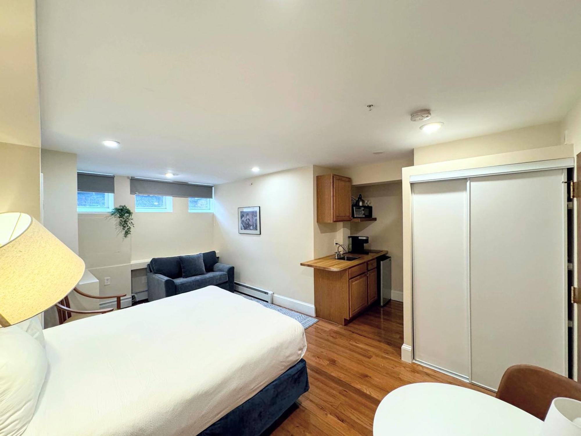 Copley House Inn 2*