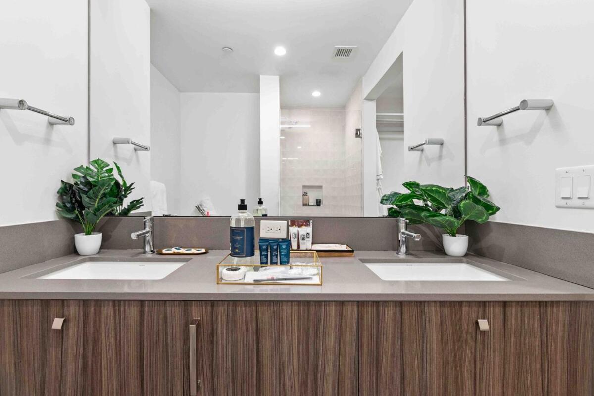 Lux 2bed2bath *