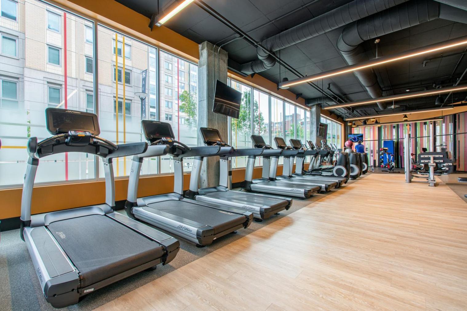 E Cambridge 2br W Gym Wd Nr Lechmere T Bos-634