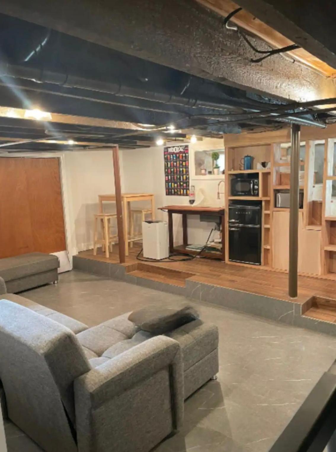 Great One-bedroom In Apartment