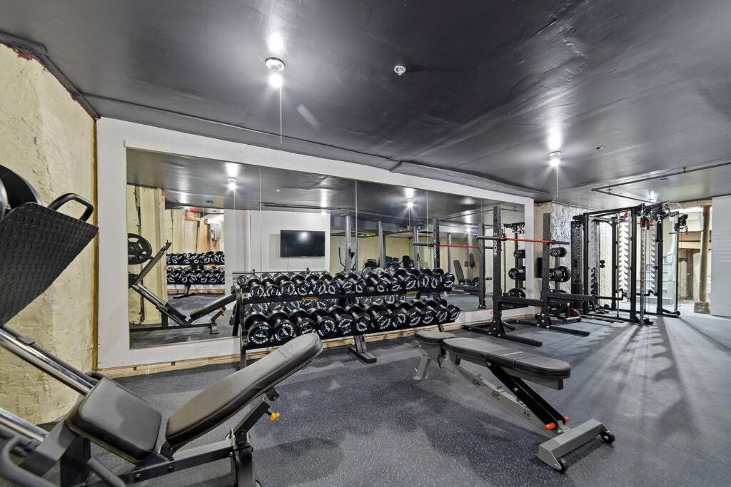 Apartment Modern Luxury Steps From Zoo & Golf Course