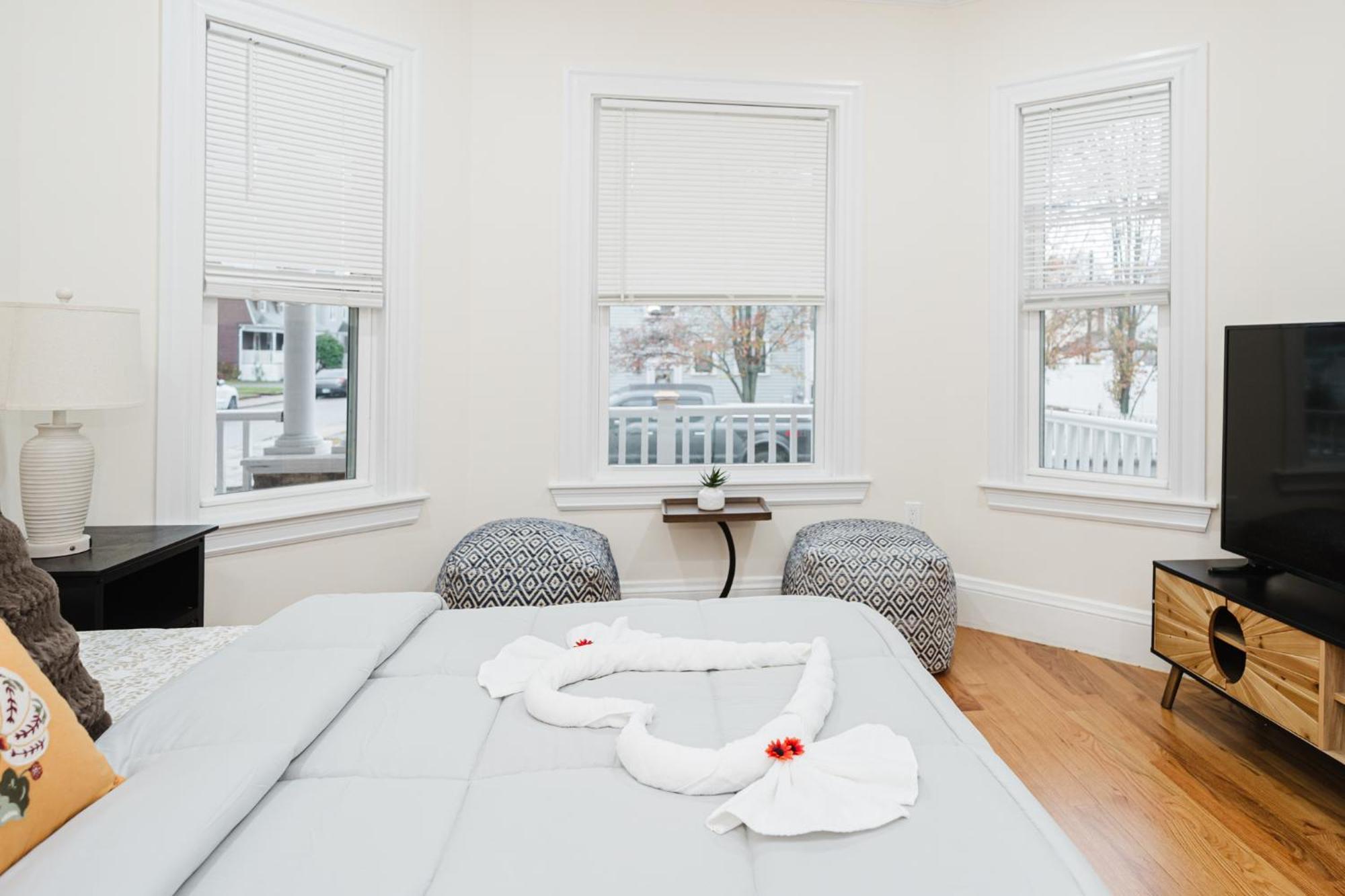 76 Carruth - 4br Cozy And Lovely Apartment