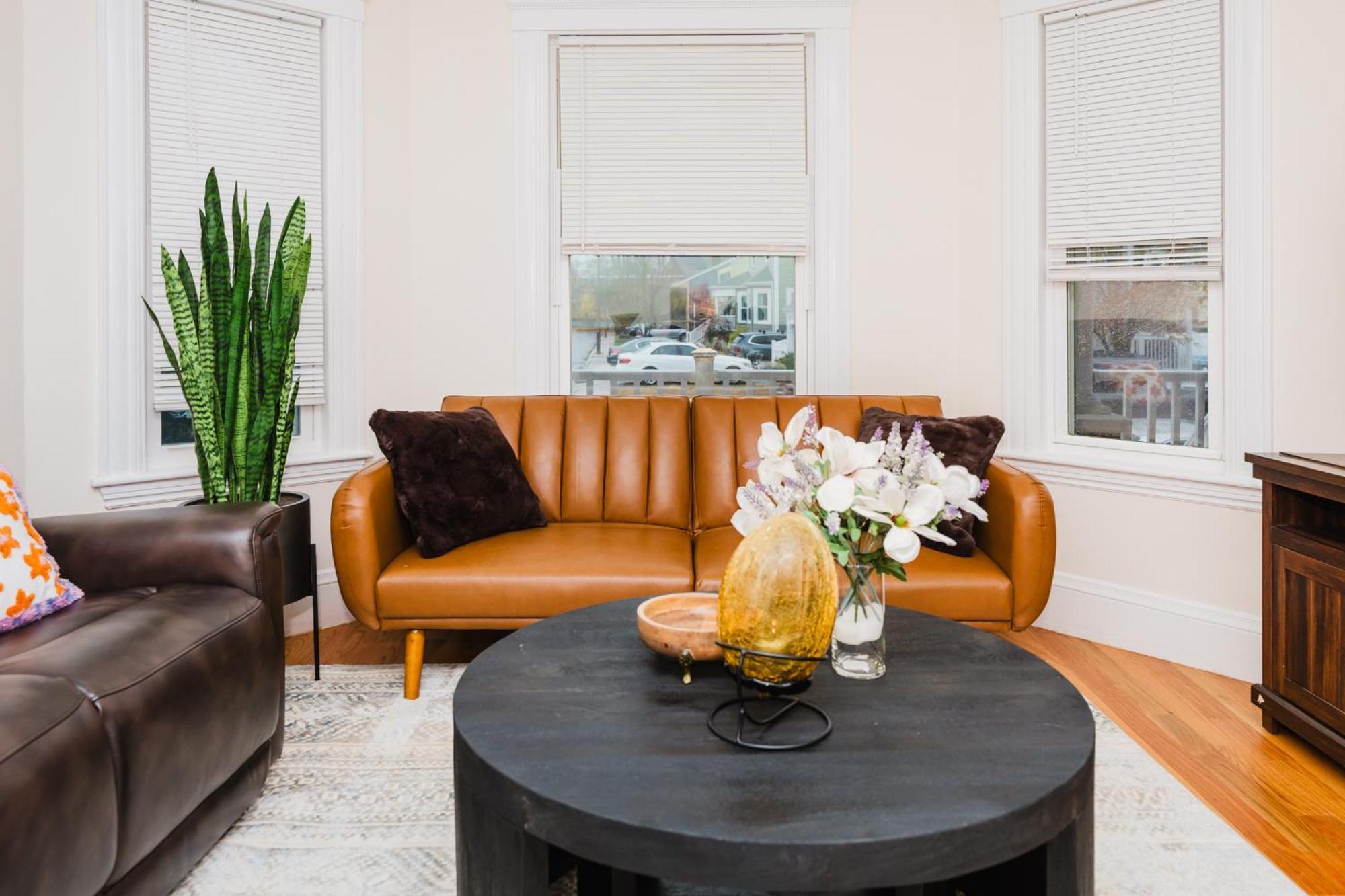 76 Carruth - 4br Cozy And Lovely Apartment Boston
